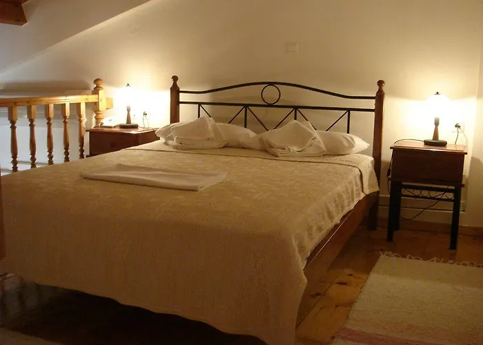 Ontas Traditional Hotel Chania (Crete)
