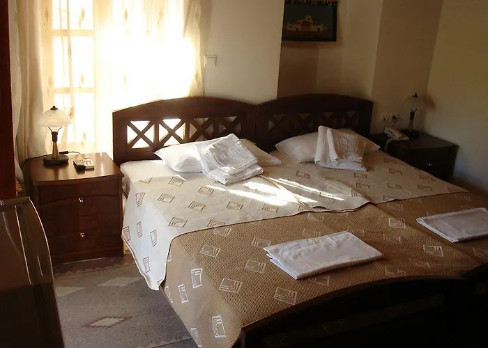 Ontas Traditional 3* Chania (Crete)