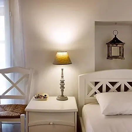 Ontas Traditional Hotel 3*