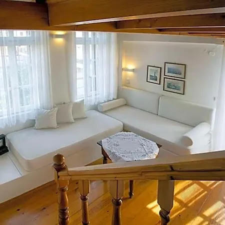 Ontas Traditional Hotel