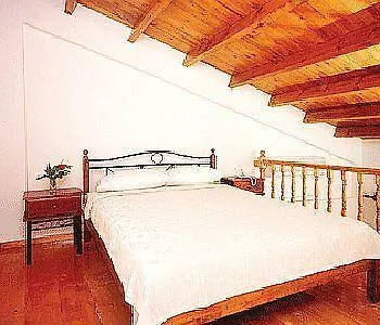 Ontas Traditional Hotel Chania (Crete)
