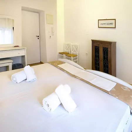 Ontas Traditional Hotel