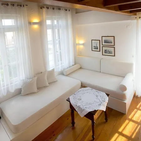 Ontas Traditional Chania (Crete)