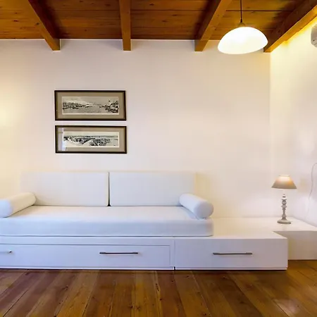 Ontas Traditional Hotel