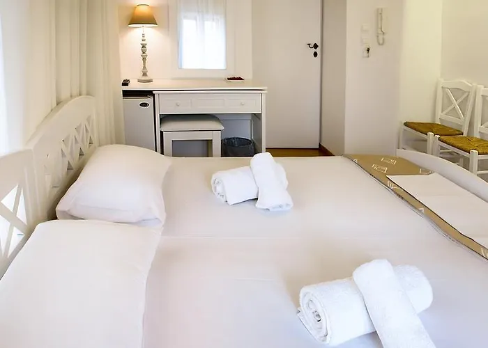 Ontas Traditional Hotel Chania (Crete)