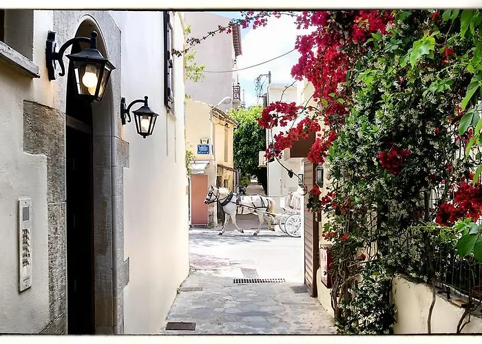 Ontas Traditional Hotel Chania (Crete)