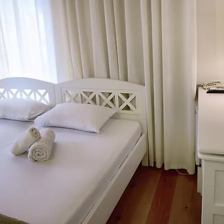 Ontas Traditional 호텔