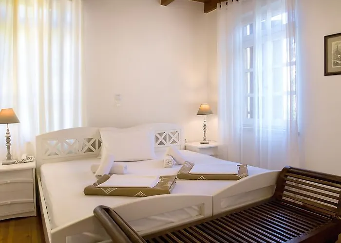 Ontas Traditional Hotel 3*