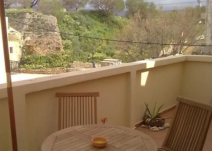 Ontas Traditional 하니아